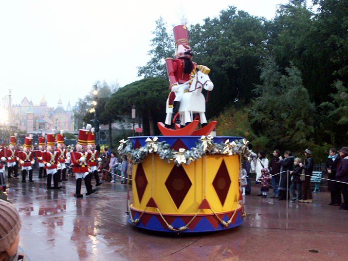 2004-11 Disneyland 038.jpg - DCF 1.0